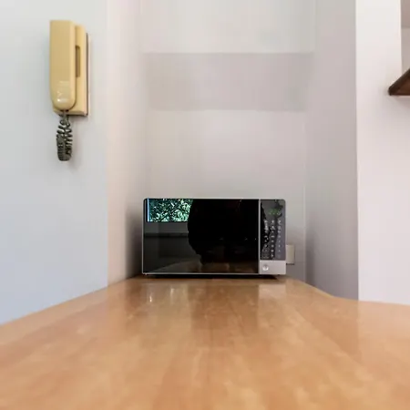 Apartament Via Annibale Caccavello 10 - Primo Piano *