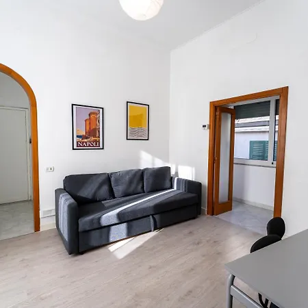 Via Annibale Caccavello 10 - Primo Piano Apartment Naples